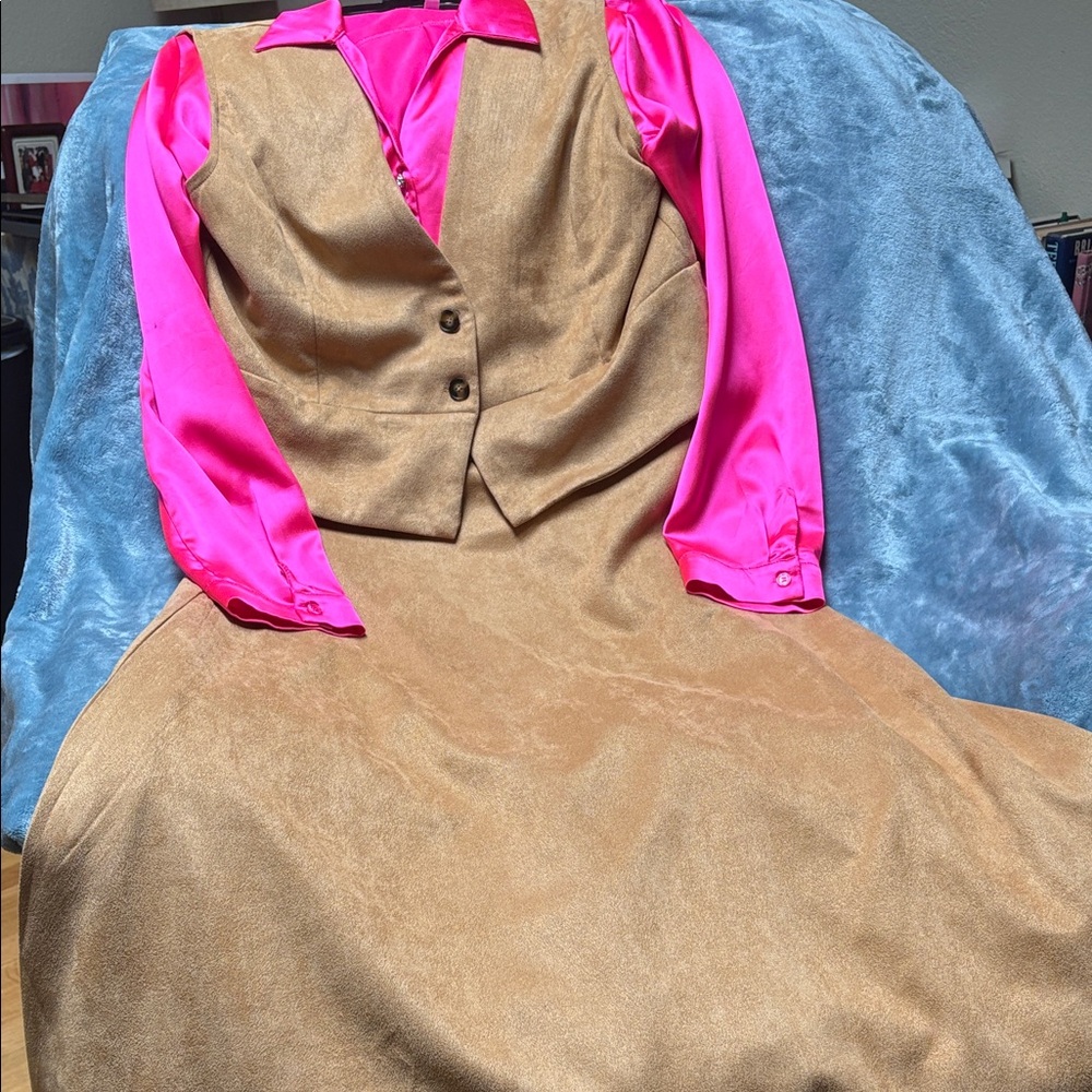 Tan Vest/skirt Set XL Widespread long twirling skirt Soft Suede feel. New!